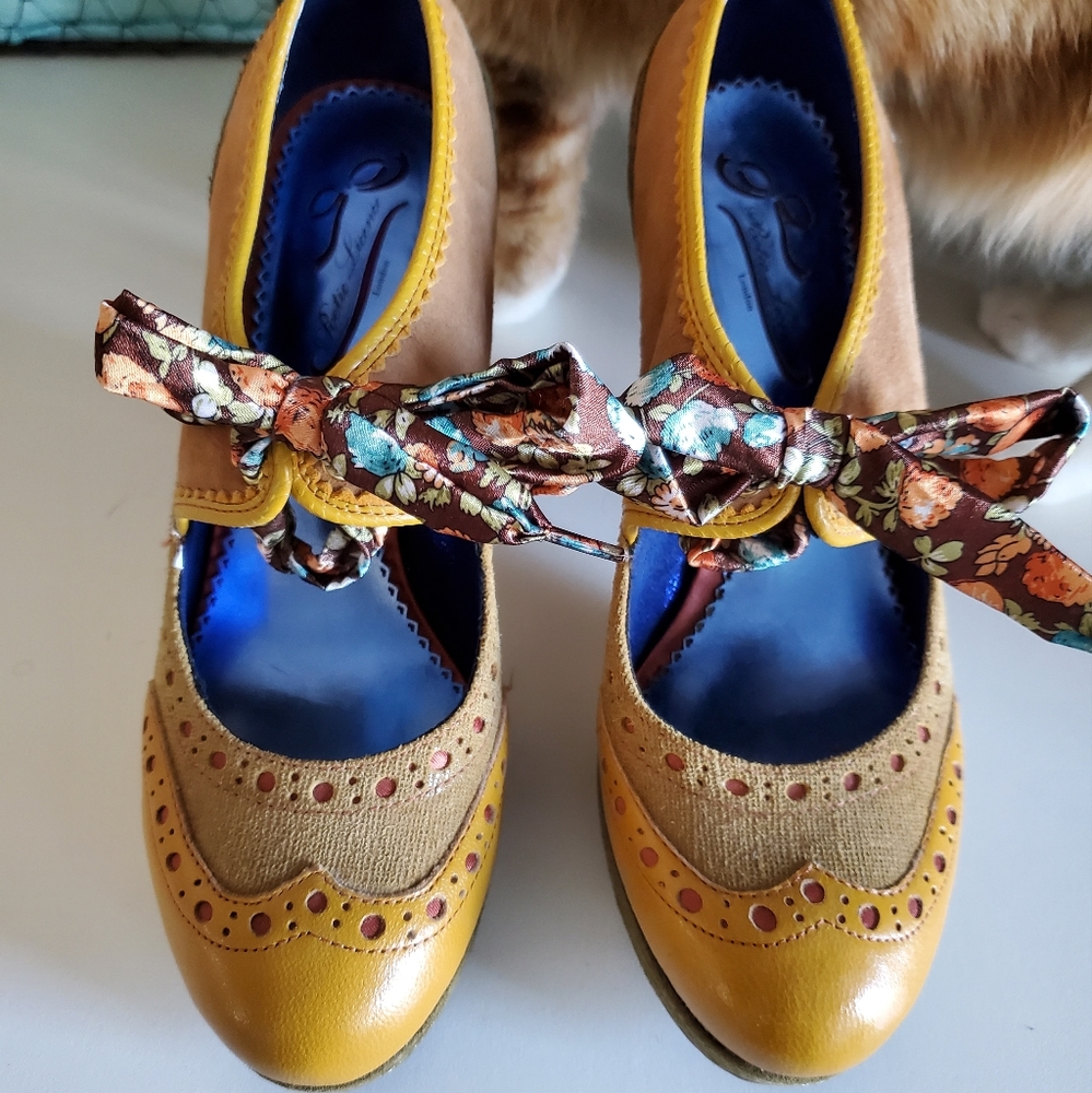 Poetic License School's Out Pumps - Mustard Yellow